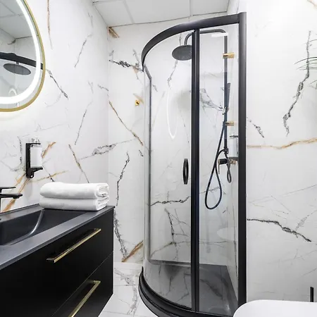 Bliska Wola Tower, Sun&snow Apartament *